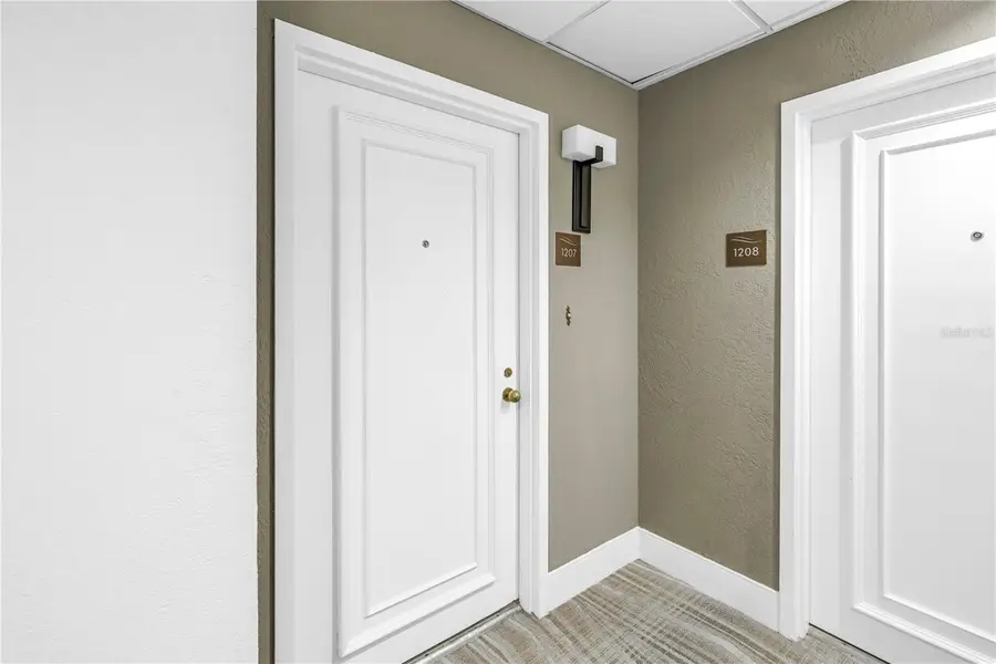 1 Beach Drive Se #1207, Saint Petersburg, FL 33701 - #2