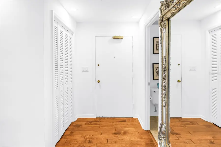 1 Beach Drive Se #1207, Saint Petersburg, FL 33701 - #3