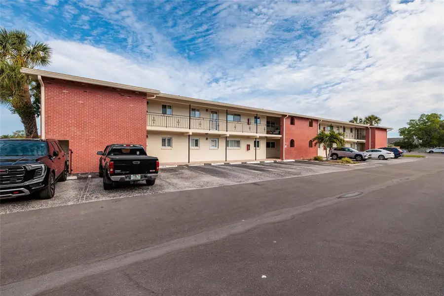 4550 Overlook Drive Ne #154, Saint Petersburg, FL 33703 - #3