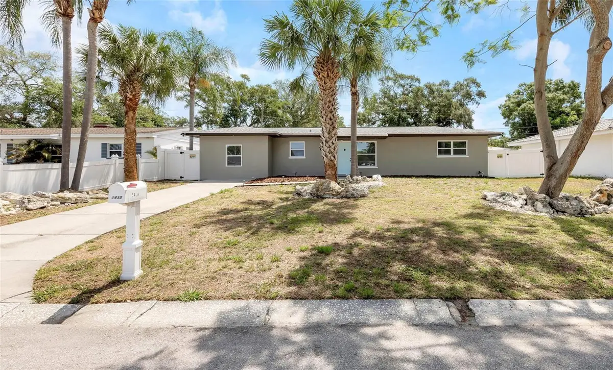1437 Carlos Avenue, Clearwater, FL 33755 - #1