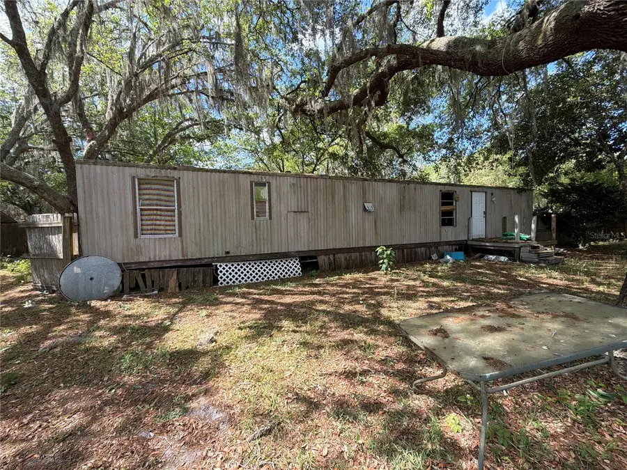 112 Ivanhoe Drive, Satsuma, FL 32189 - #2