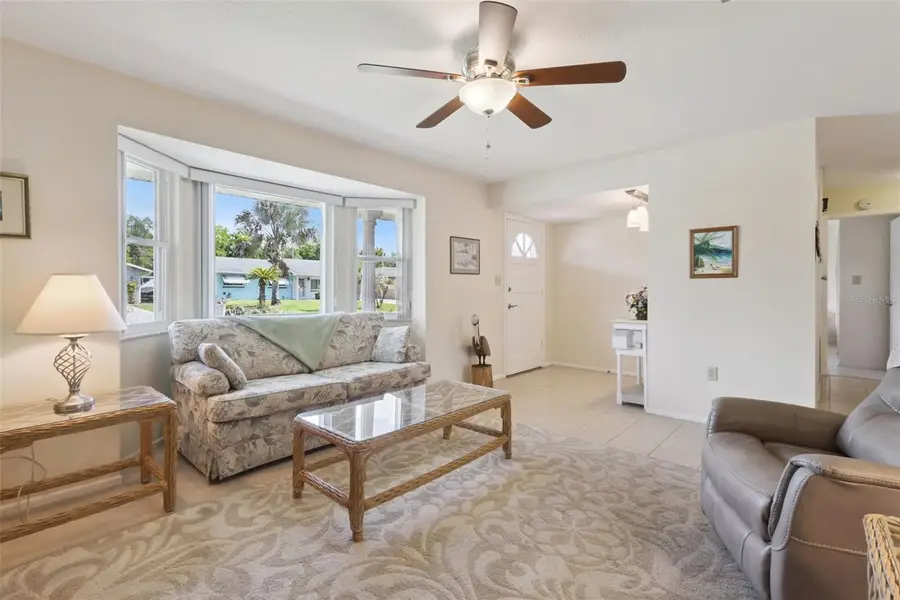 26632 W Cove Drive, Tavares, FL 32778 - #3