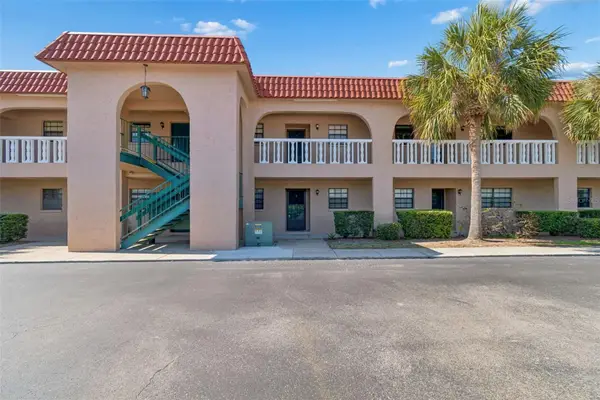 1750 Belleair Forest Drive #A5, BELLEAIR, FL 33756