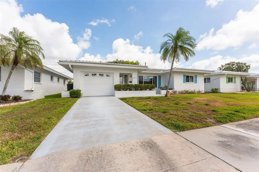 4517 101st Avenue N #2, Pinellas Park, FL 33782 - #2