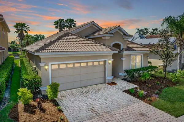 18019 Java Isle Drive, TAMPA, FL 33647