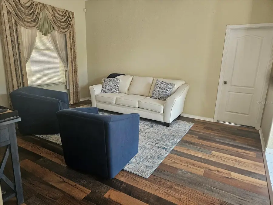 8611 Brookway Circle, Tampa, FL 33635 - #3