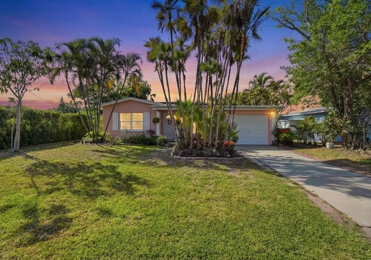 6650 Hibiscus Avenue S, South Pasadena, FL 33707 - #1