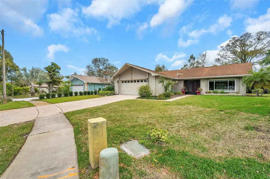 1658 Macdonnell Court, Palm Harbor, FL 34684 - #2