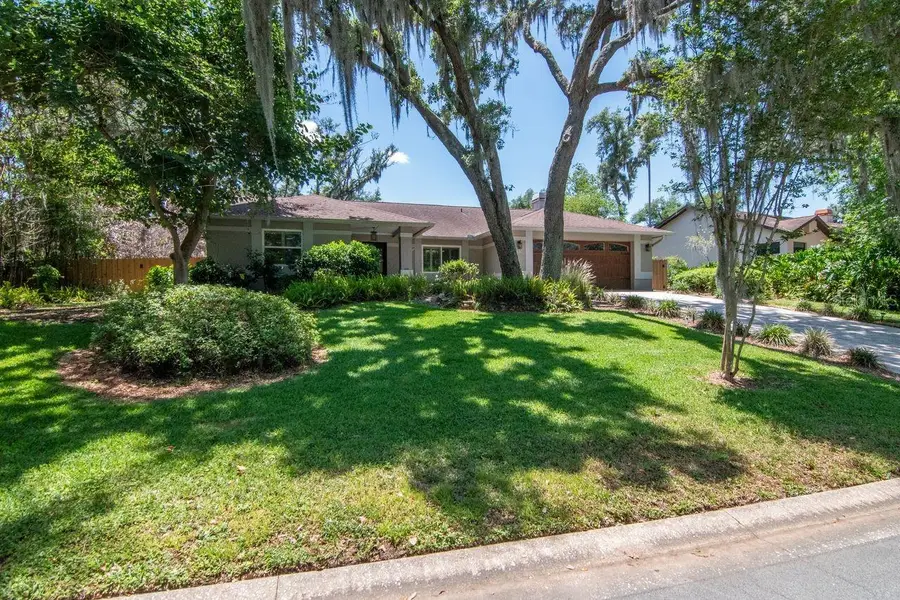 2763 Buckhorn Oaks Drive, Valrico, FL 33594 - #2