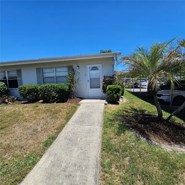 301 Andover Place S #175, SUN CITY CENTER, FL 33573