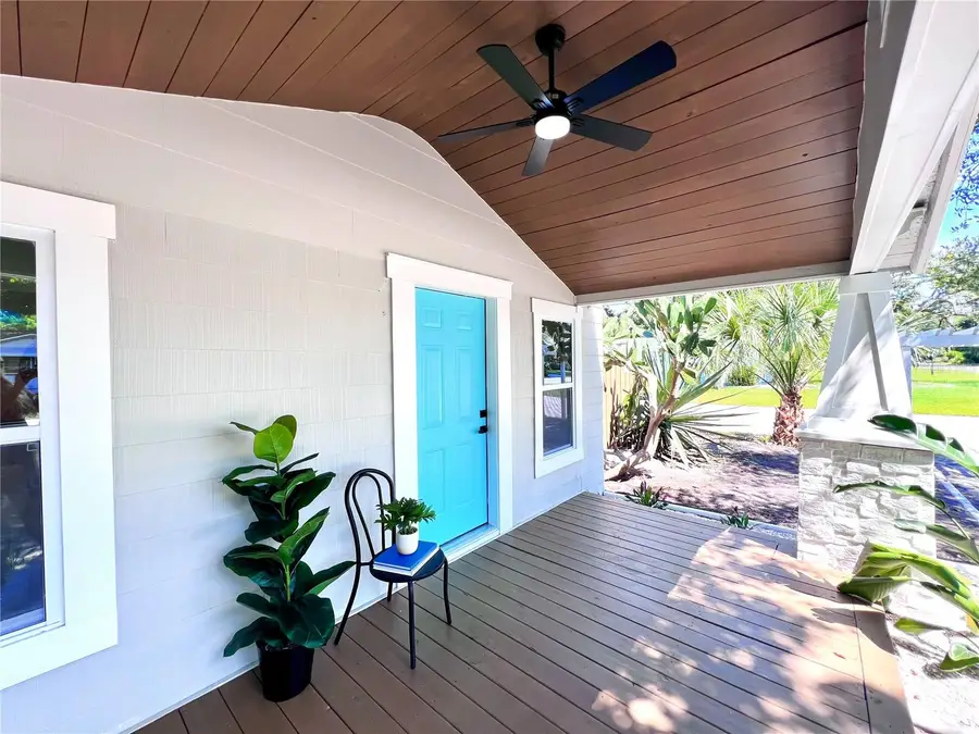 2427 32nd Avenue N, Saint Petersburg, FL 33713 - #3