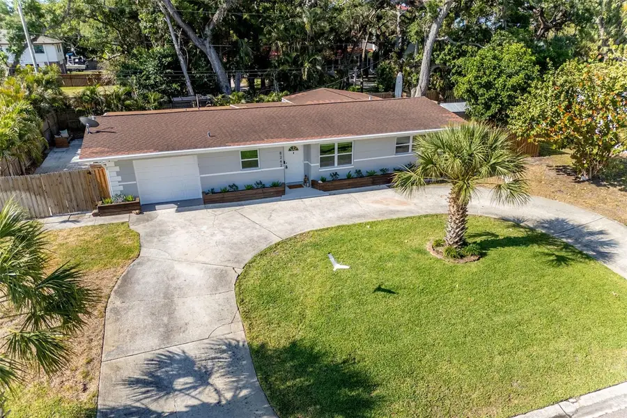 8242 31st Terrace N, Saint Petersburg, FL 33710 - #3