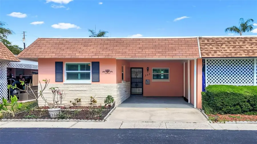 325 Sky Loch Drive W, Dunedin, FL 34698 - #2