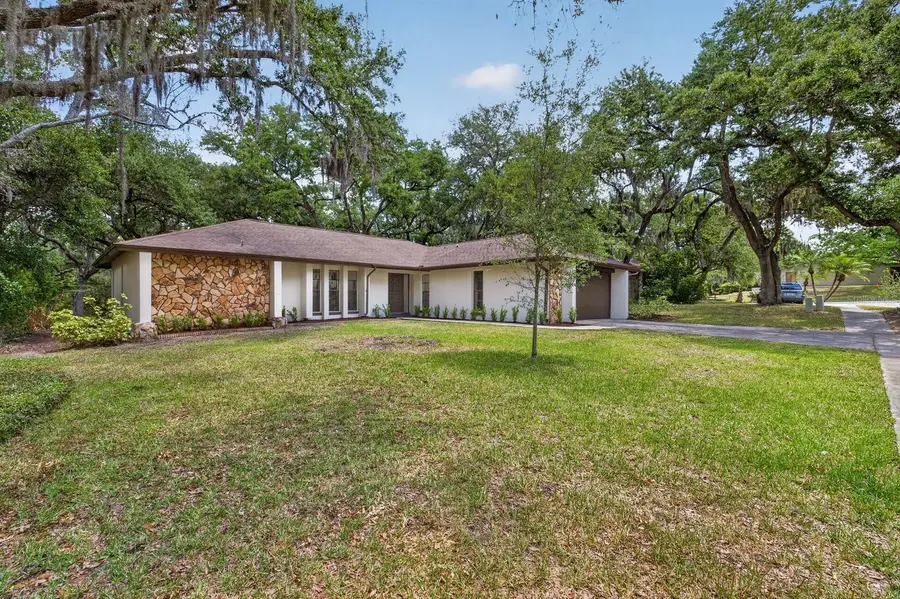 56 Bay Woods Drive, Safety Harbor, FL 34695 - #3