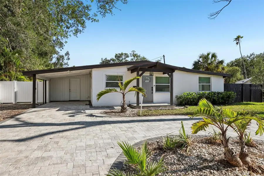 1524 Connecticut Avenue Ne, Saint Petersburg, FL 33703 - #3