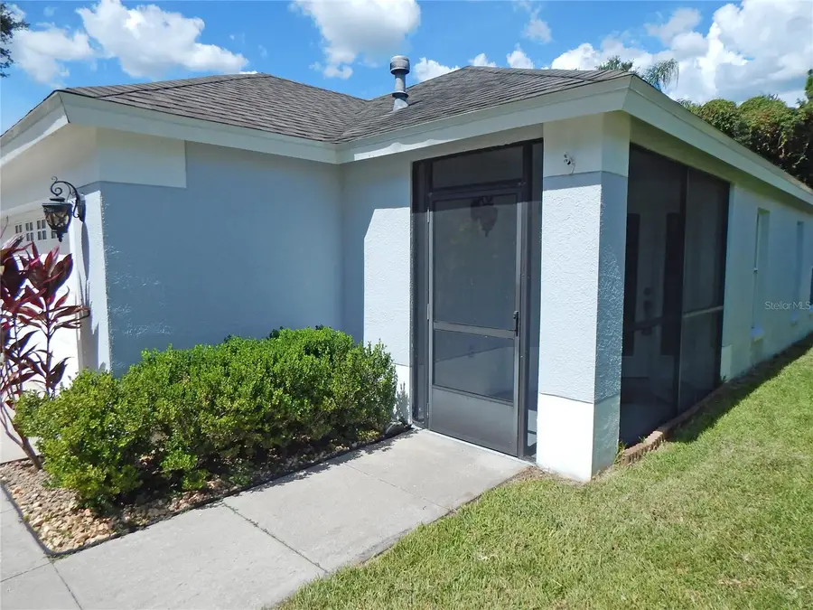 5827 Meadowpark Place, Lithia, FL 33547 - #2