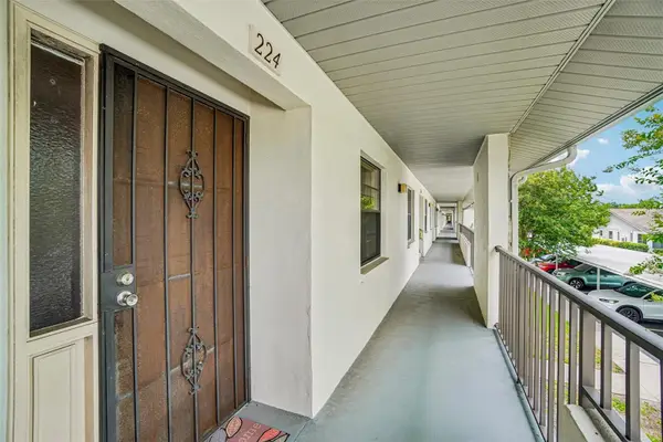 1601 43rd Street N #224, ST PETERSBURG, FL 33713