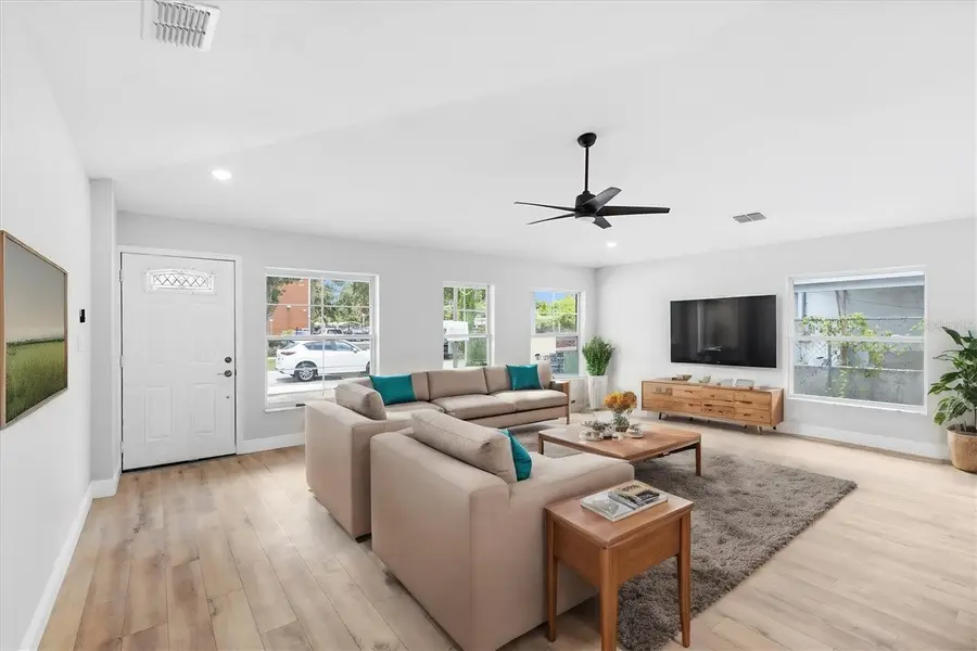 2015 E Seward Street, Tampa, FL 33604 - #3