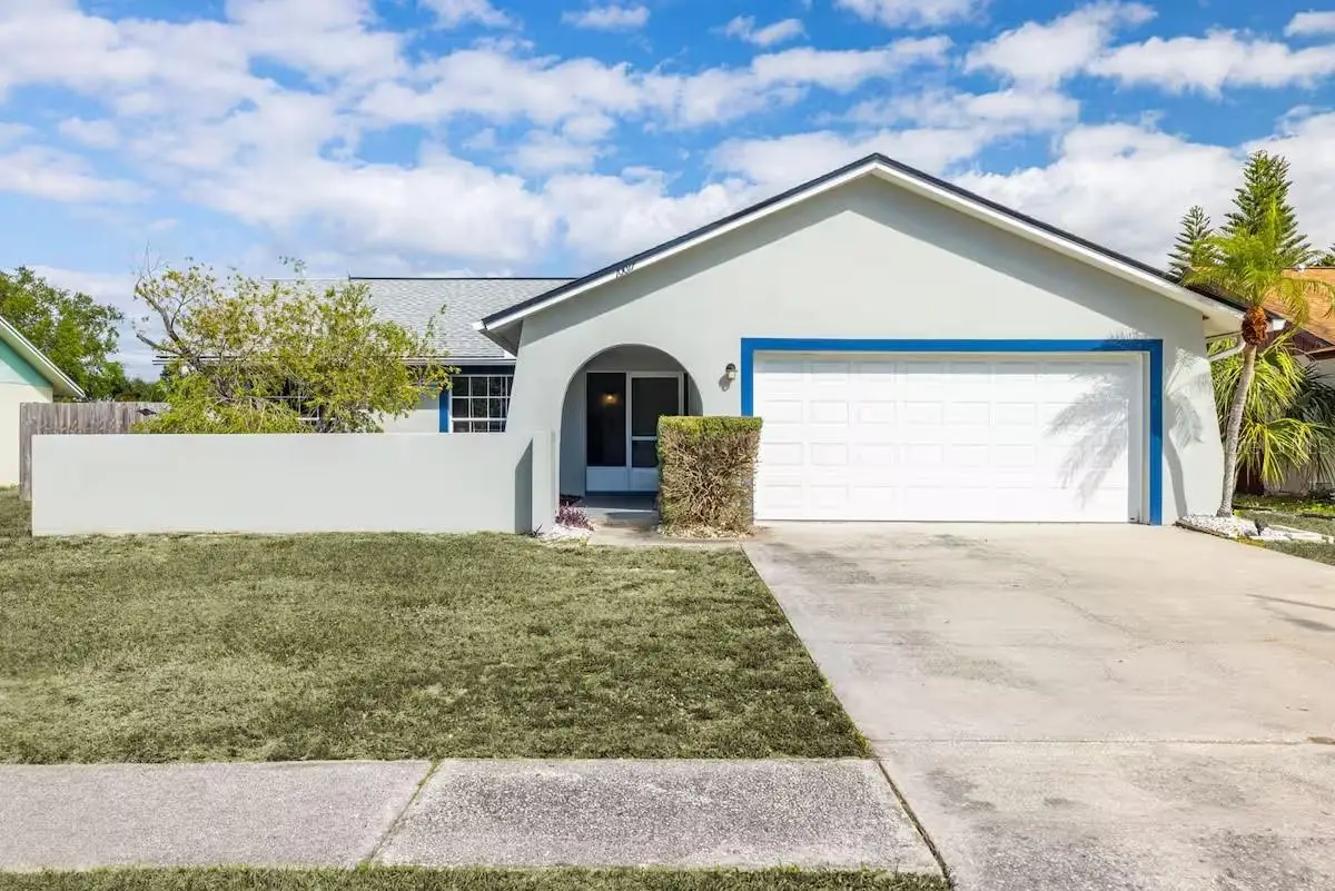 10017 86th Street, Seminole, FL 33777 - #1