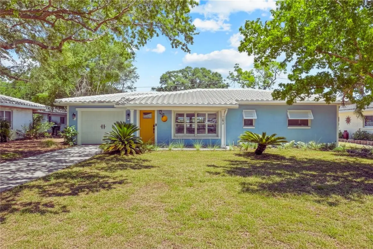 783 Manor Drive W, Dunedin, FL 34698 - #1