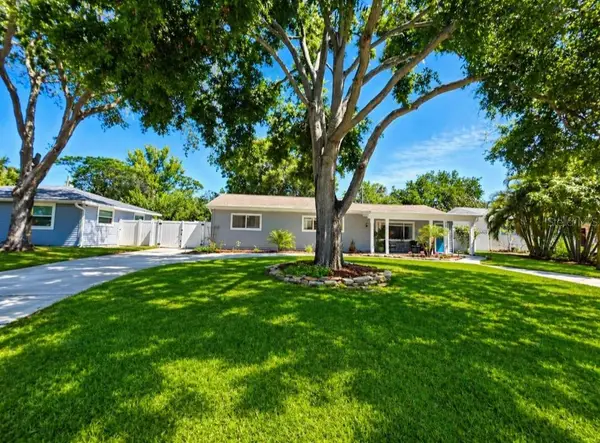 7211 12th Avenue N, ST PETERSBURG, FL 33710