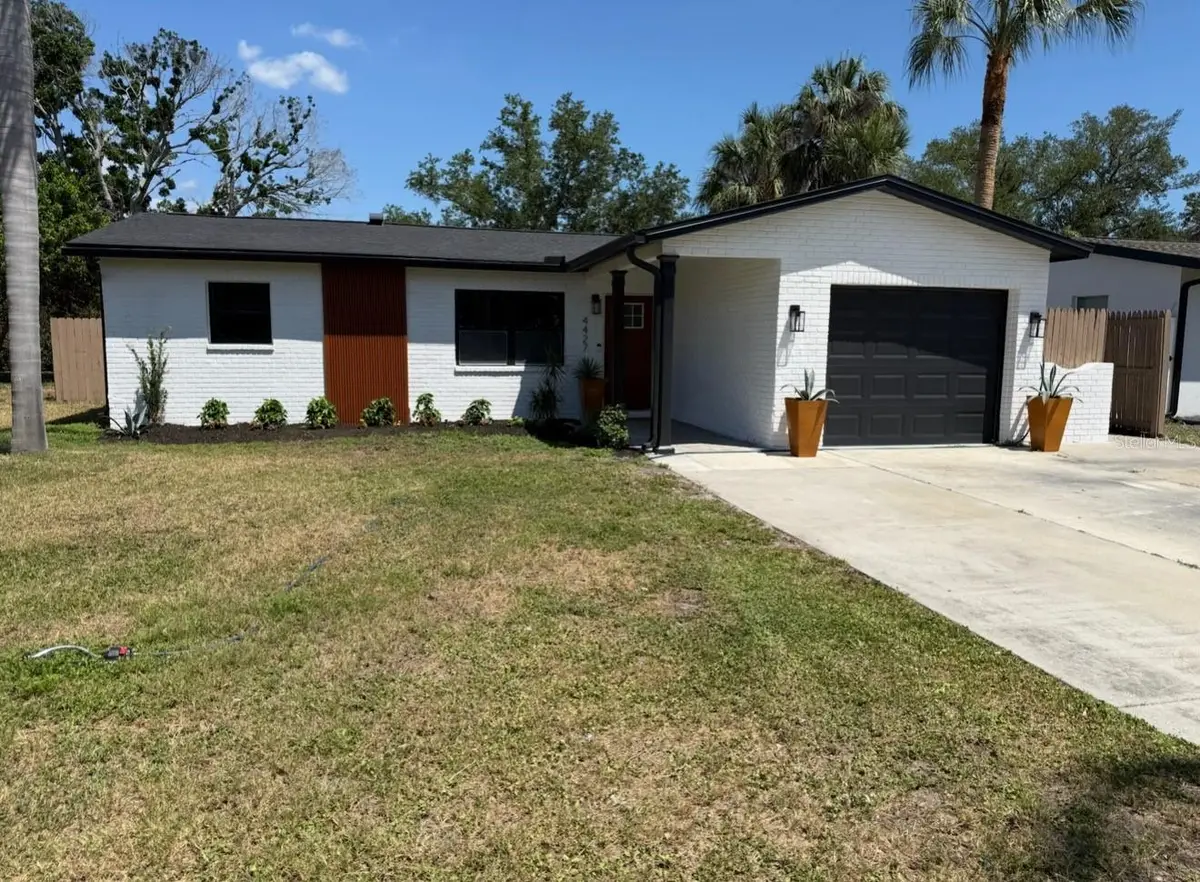 4427 Huntington Street Ne, Saint Petersburg, FL 33703 - #1
