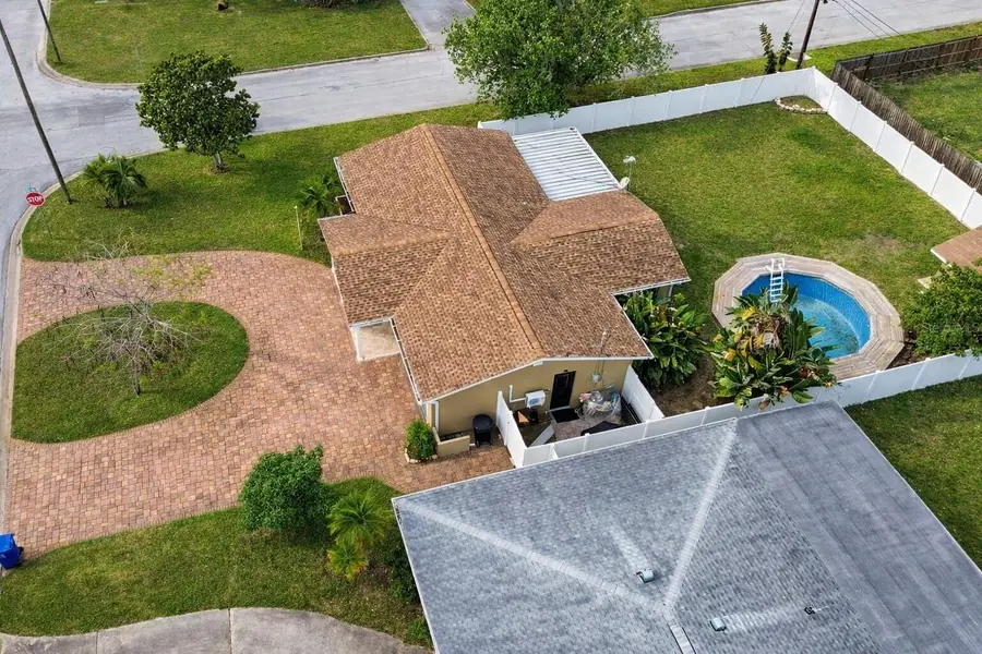 4581 21st Avenue N, Saint Petersburg, FL 33713 - #2