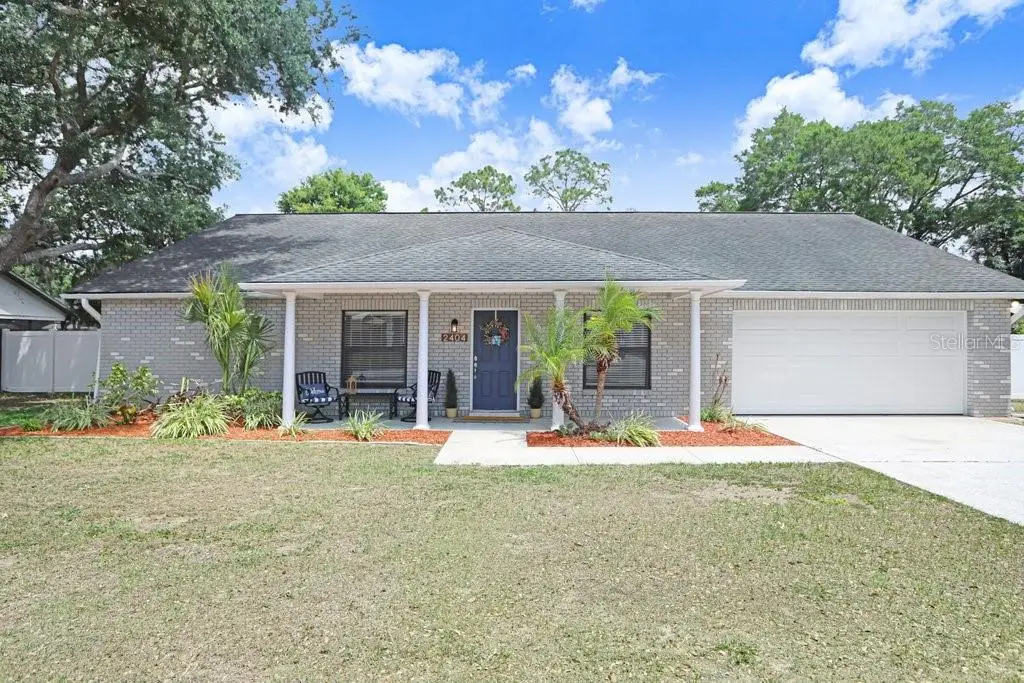 2404 Buckhorn Manor Drive, Valrico, FL 33594 - #1