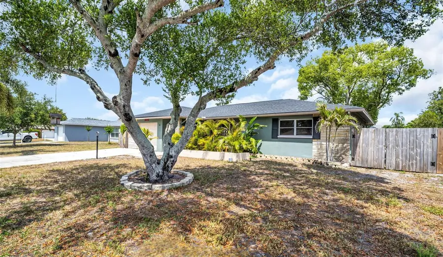 2542 Wynnewood Drive, Clearwater, FL 33763 - #2