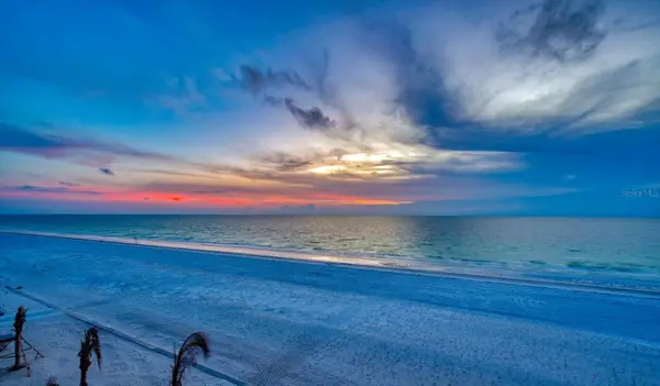 1660 Gulf Boulevard #403, CLEARWATER BEACH, FL 33767