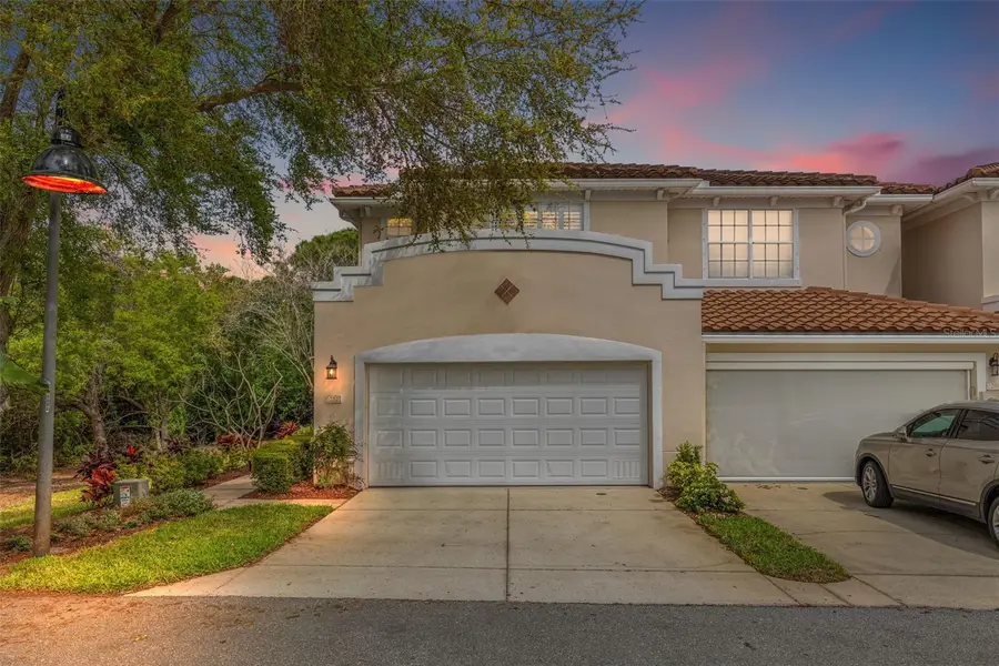 252 Valencia Circle, Saint Petersburg, FL 33716 - #2
