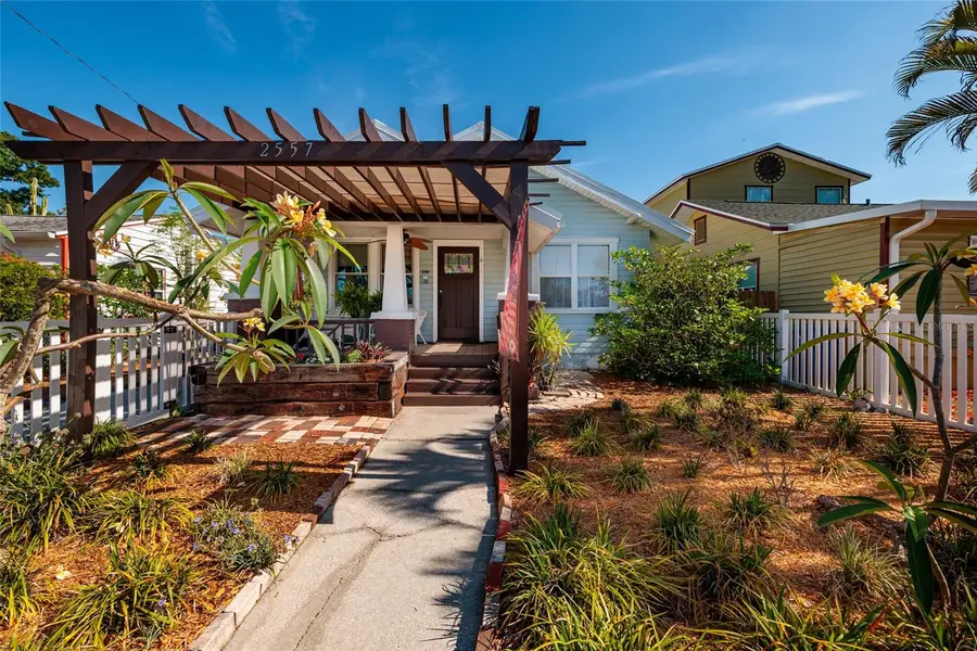 2557 16th Avenue N, Saint Petersburg, FL 33713 - #2