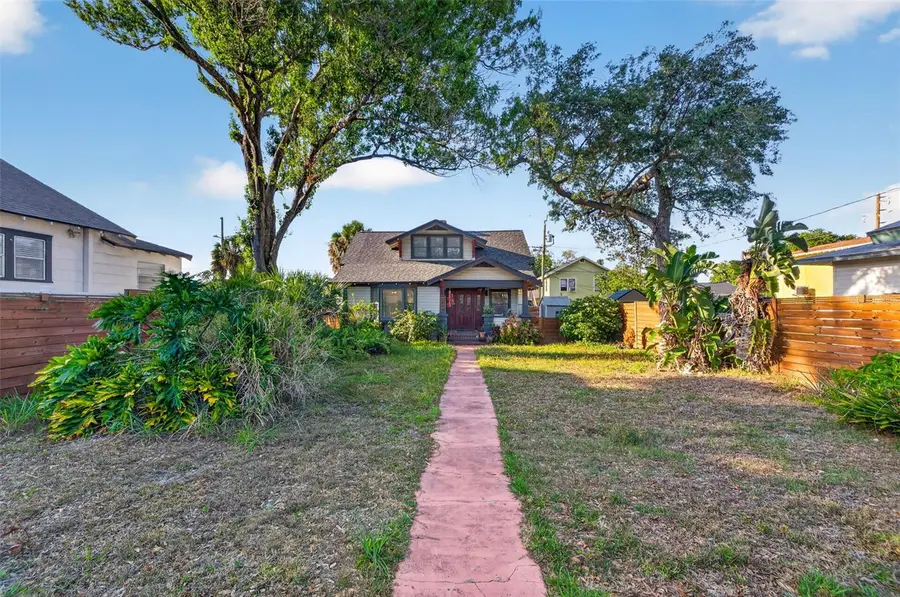 2419 Dartmouth Avenue N, Saint Petersburg, FL 33713 - #2