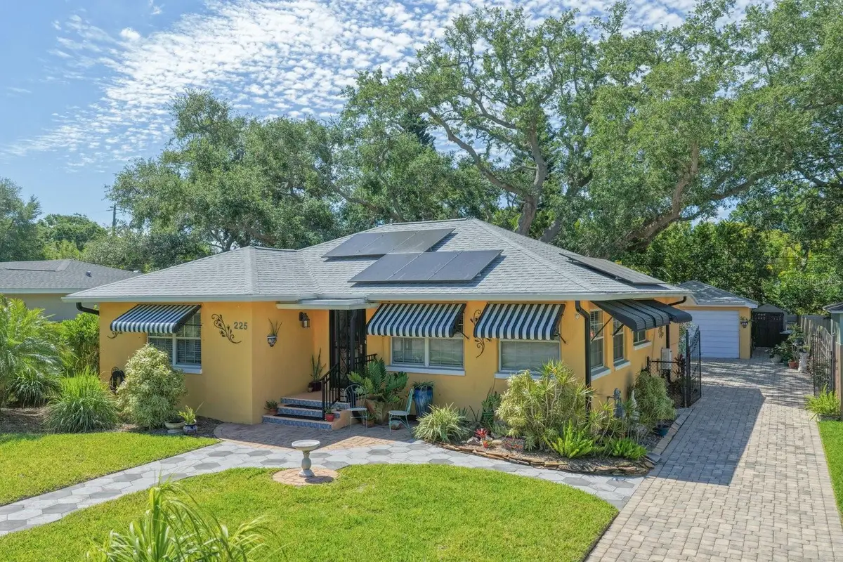 225 Garden Circle S, Dunedin, FL 34698 - #1