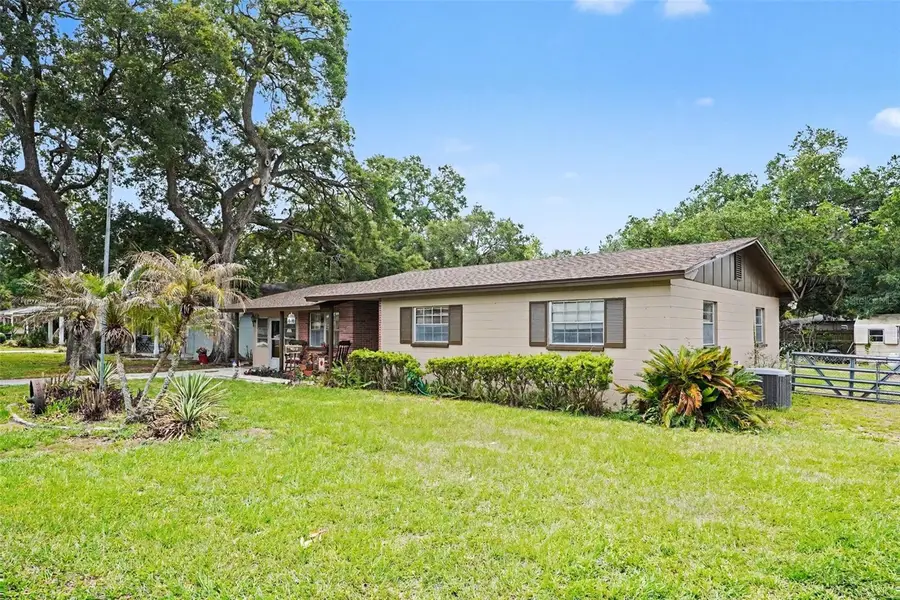 618 Young Place, Lakeland, FL 33803 - #2