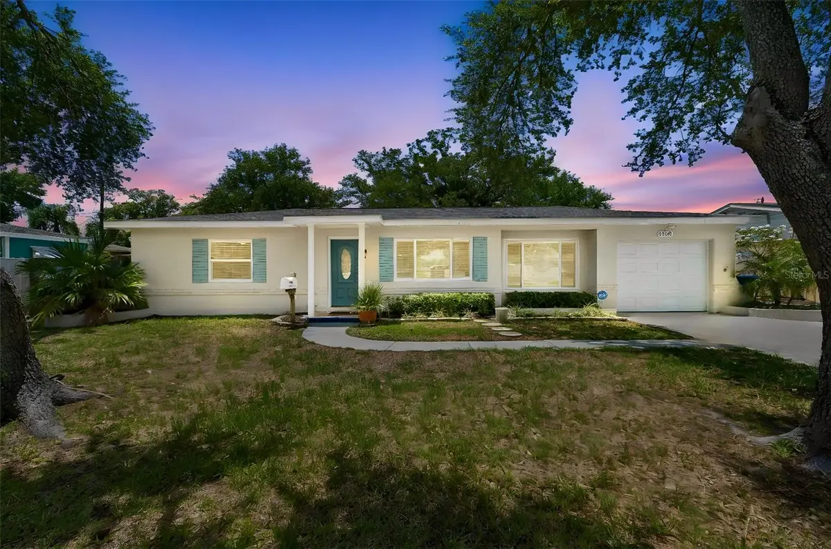 2700 43rd Street N, Saint Petersburg, FL 33713 - #1