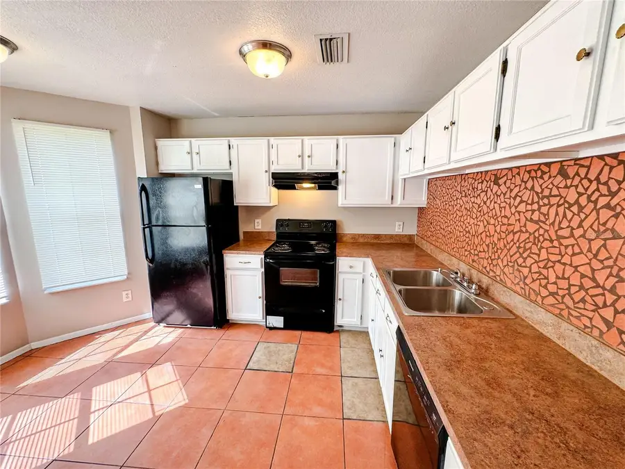 7821 Farnsworth Court, Orlando, FL 32825 - #3
