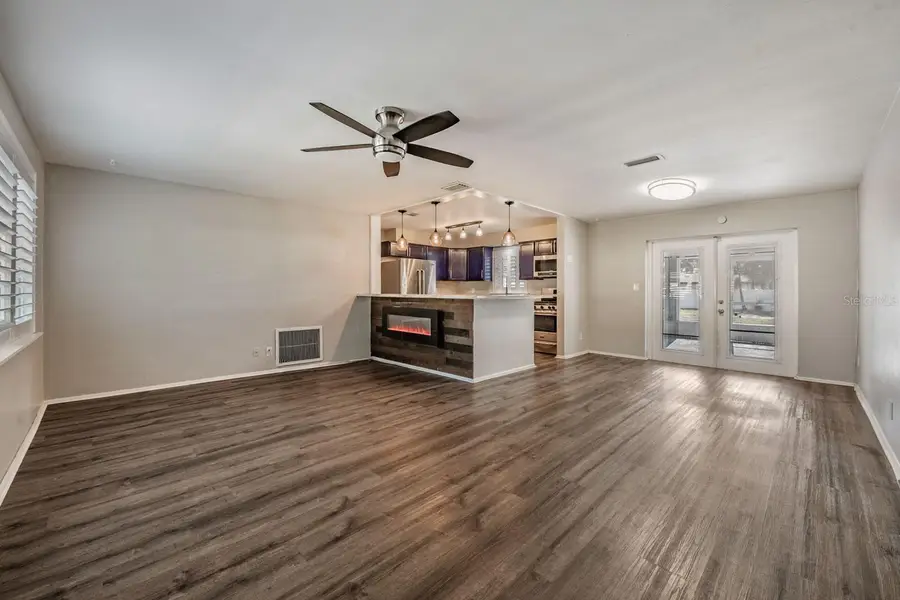 6735 23rd Street N, Saint Petersburg, FL 33702 - #3