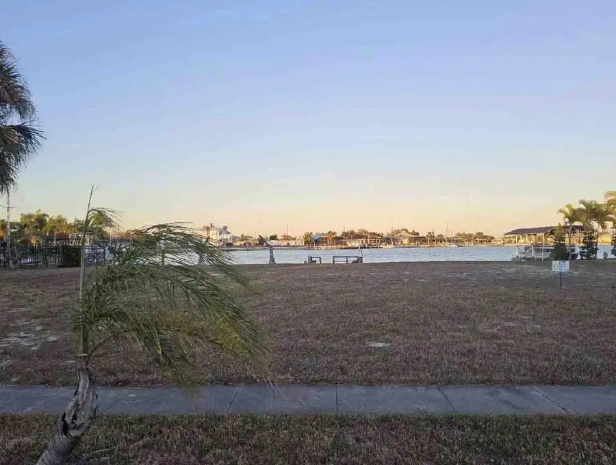 164 Morgan Lane Se, Port Charlotte, FL 33952 - #2