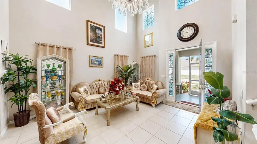 472 6th Avenue Nw, Ruskin, FL 33570 - #2