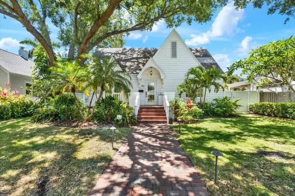 156 21st Avenue Ne, ST PETERSBURG, FL 33704
