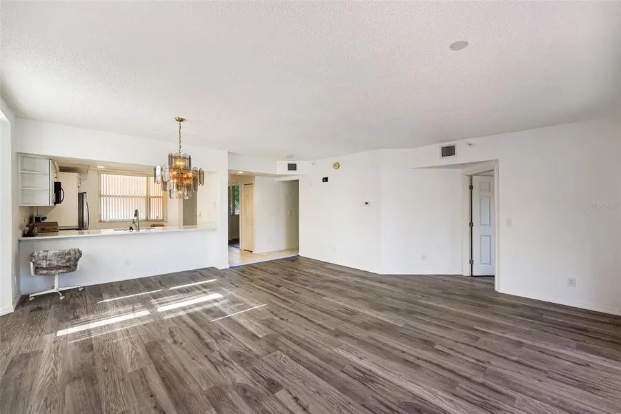 6205 Shoreline Drive #1106, Saint Petersburg, FL 33708 - #2
