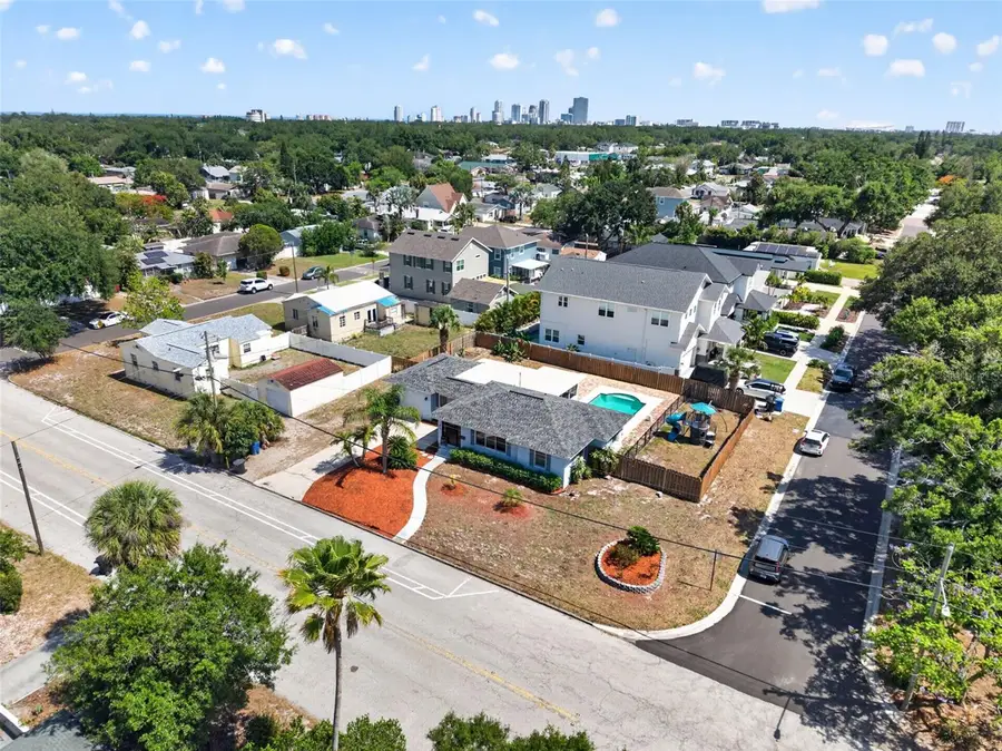 1674 34th Avenue N, Saint Petersburg, FL 33713 - #2