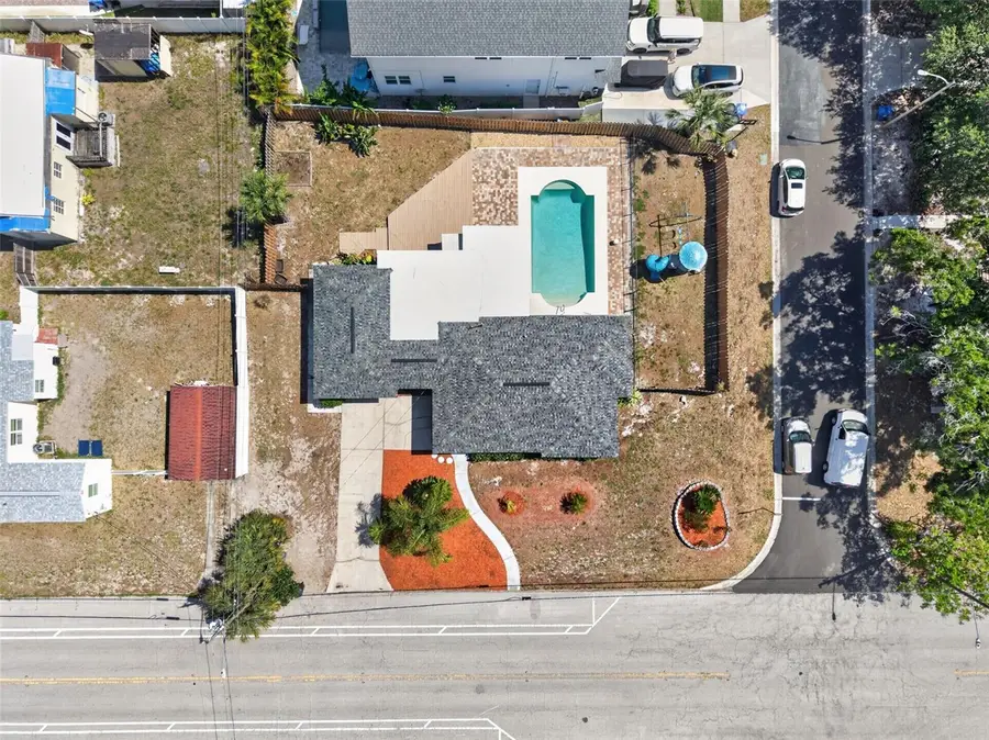 1674 34th Avenue N, Saint Petersburg, FL 33713 - #3