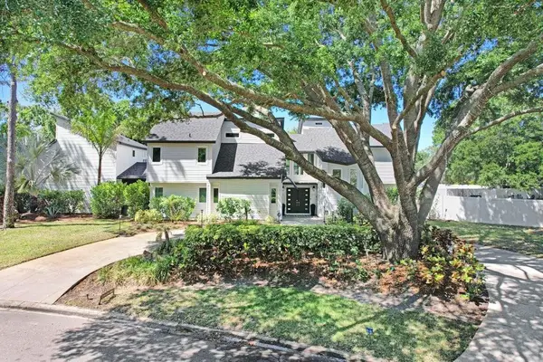 15306 Lake Maurine Drive, ODESSA, FL 33556