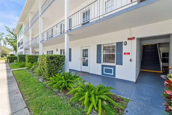 400 Glennes Lane #111, DUNEDIN, FL 34698