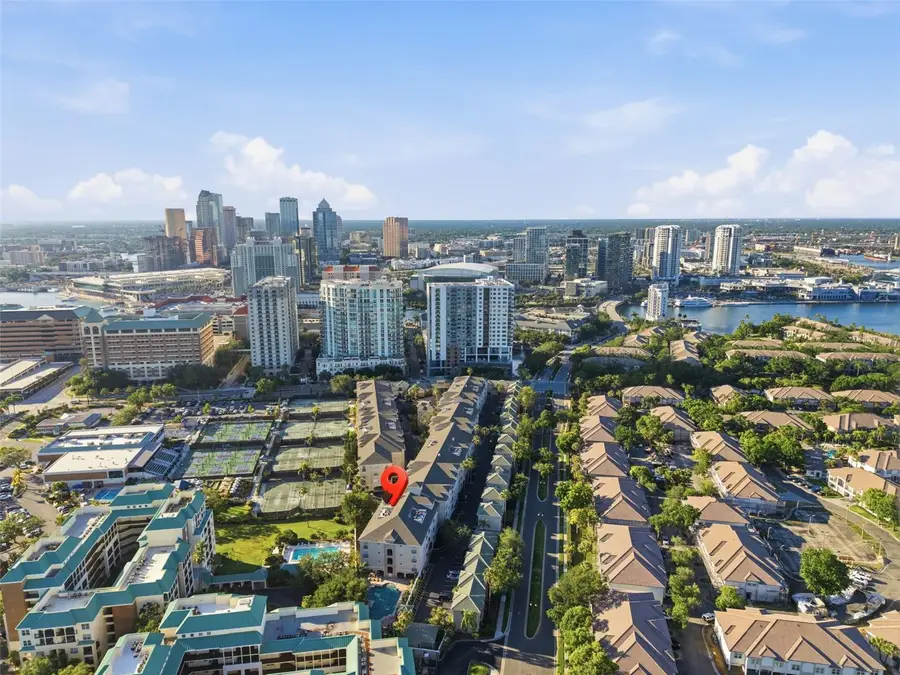 501 Knights Run Avenue #1332, Tampa, FL 33602 - #3