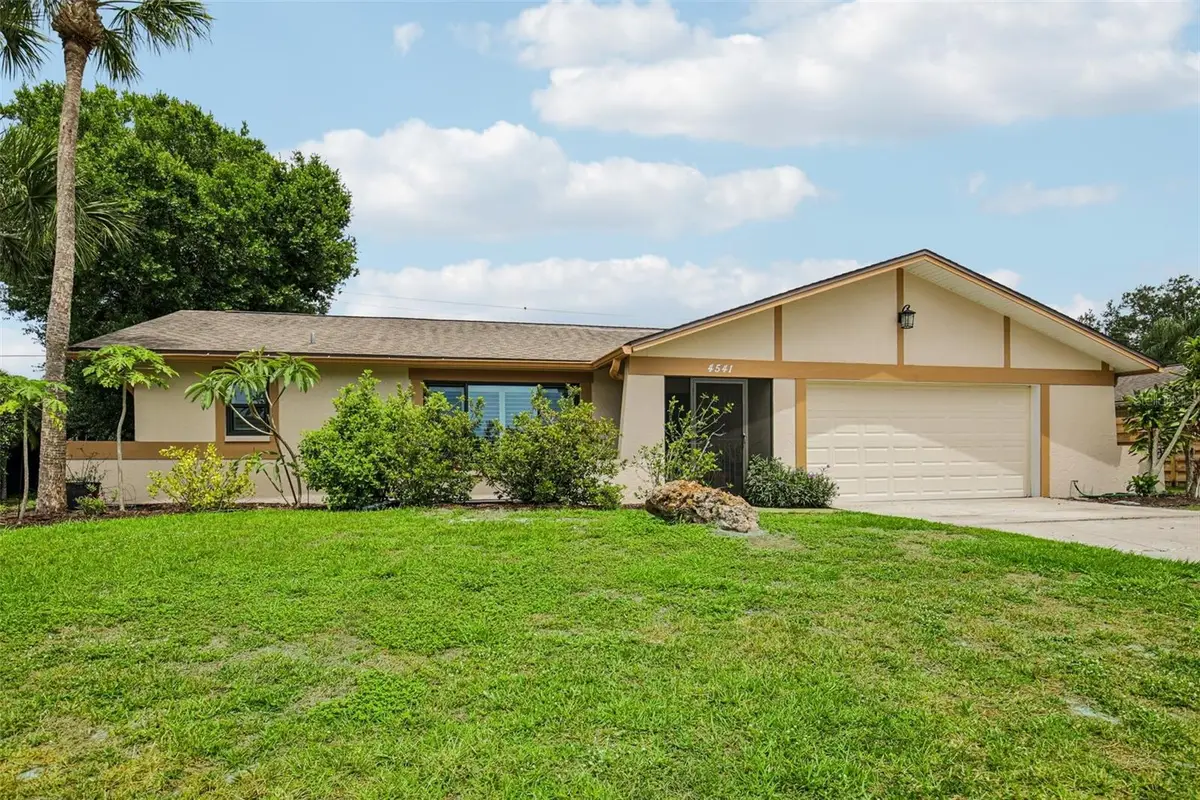 4541 Charing Cross Road, Sarasota, FL 34241 - #1