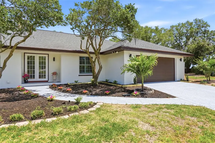 2540 Laurelwood Lane, Valrico, FL 33596 - #3
