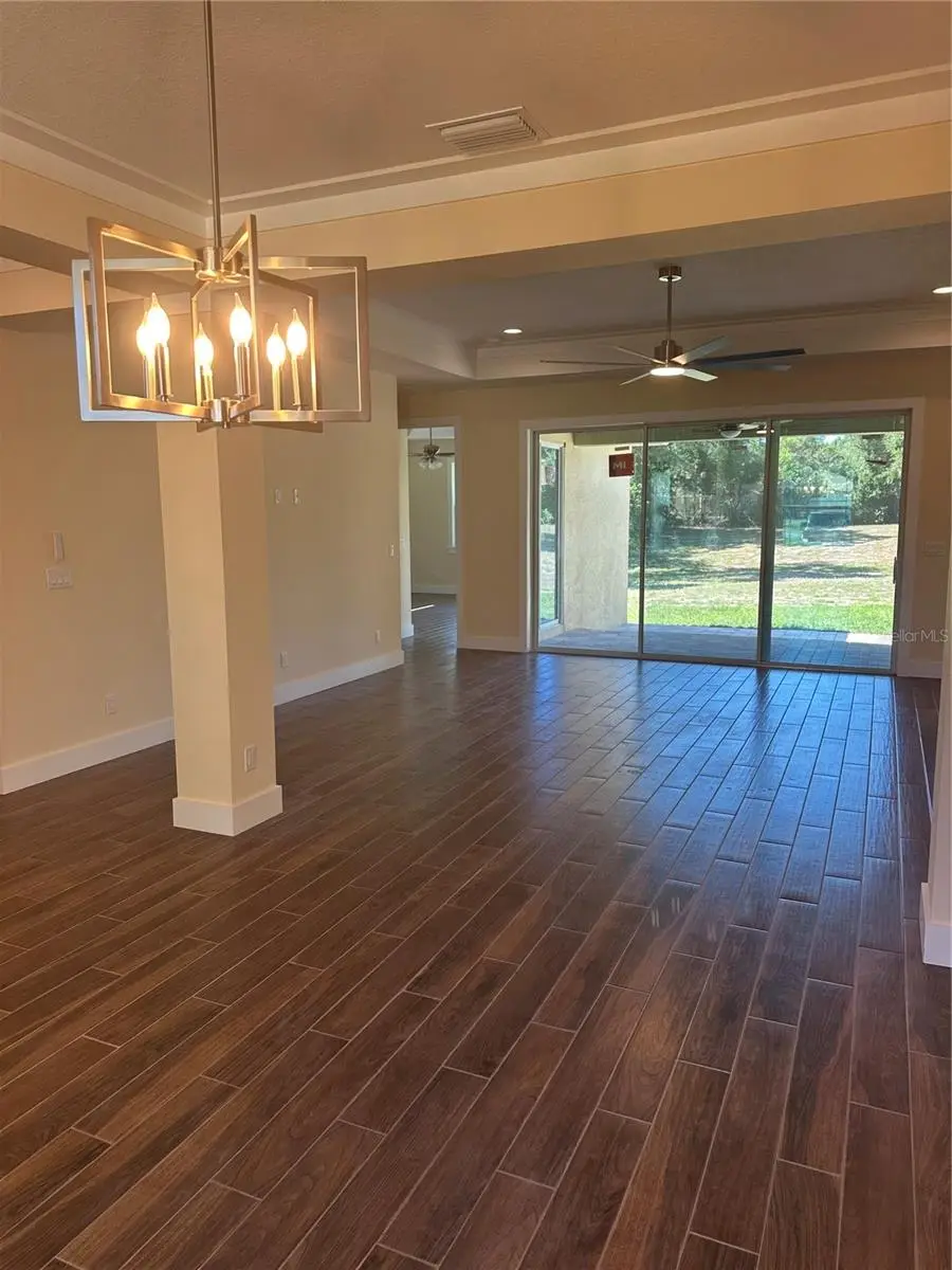 4011 Amber Road, Valrico, FL 33594 - #3